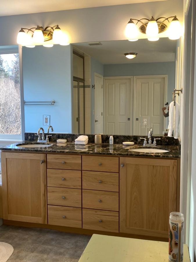 Frenchy'S Adventure Bed And Breakfast Anchorage Exterior foto
